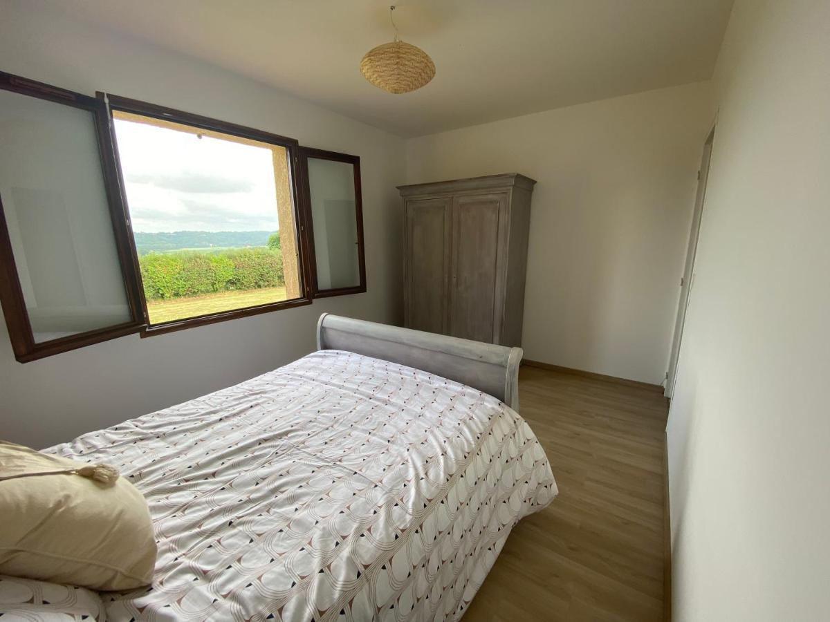 Maison En Campagne Avec Vue Sur Les Pyrenees Estampes エクステリア 写真