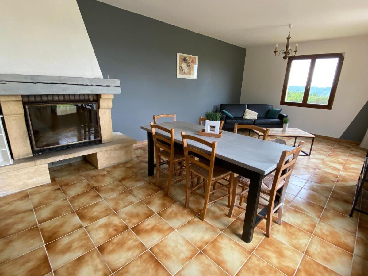 Maison En Campagne Avec Vue Sur Les Pyrenees Estampes エクステリア 写真